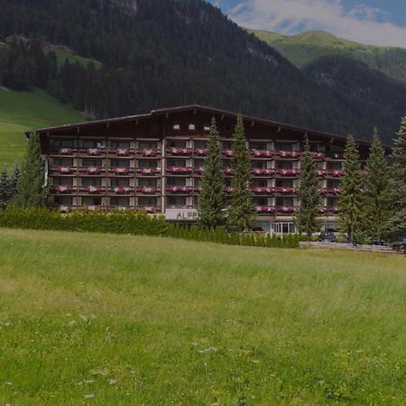 Hotel Alpenhof Sankt Jakob in Defereggen Εξωτερικό φωτογραφία
