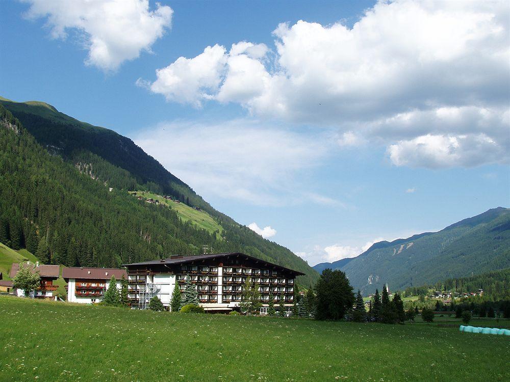 Hotel Alpenhof Sankt Jakob in Defereggen Εξωτερικό φωτογραφία