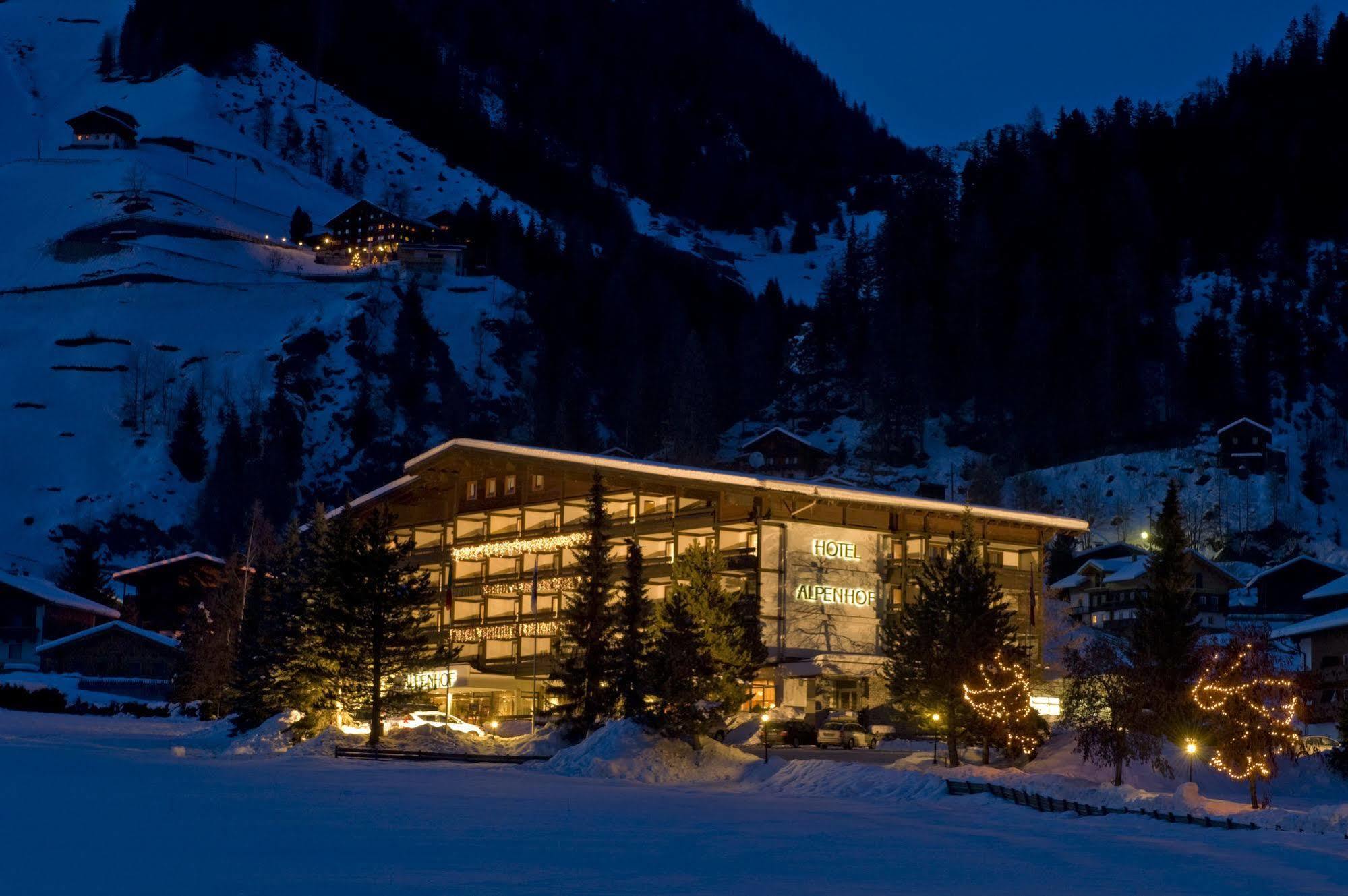 Hotel Alpenhof Sankt Jakob in Defereggen Εξωτερικό φωτογραφία